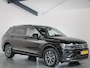 Volkswagen Tiguan Allspace 1.5 TSI Comfortline Business 7-Persoons, Trekhaak, LED, Keyless, Navigatie,