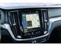 Volvo V60 T4 210pk Automaat Momentum Pro | Navi | Comfortstoelen | Zitverlenging | Polestar Optimalisatie | Stoelverwarming | Lederen Bekleding | Elek. Lendensteun | 18" LM