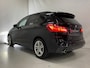 BMW 2-Serie Active Tourer 225XE M-sport Shadowline Navigatie Panoramadak HarmanKardon Camera Drive-assist-plus Leer Apple Carplay Keyless 17inch