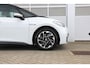 Volkswagen ID.3 204pk First 58 kWh | SoH 93% | Steunhaak | Navigatie | Stoelverwarming