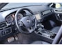 Volkswagen Touareg 3.0 TDI R-line | Trekhaak | Panoramadak | Leder | Camera | Stuur- en stoelverwarming |