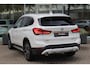 BMW X1 (f48) sDrive20i Nedcar Edition 192pk | Stoelverwarming | Cruise | Climate | Navigatie | Camera | Head-Up | Trekhaak