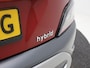 Hyundai Kona 1.6 GDI HEV Premium AUTOMAAT / Dealeronderhouden / Afneembare Trekhaak / 1300kg Trekgewicht / Stoelventilatie / Adaptieve Cruise Control / HUD / 18" LMV / Lederen bekleding /