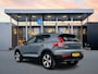Volvo XC40 T4 Recharge Plus Dark | 18" | Elektrisch verstelbare stoelen | Harman Kardon | Trekhaak | Adaptieve cruise | BLIS | Keyless | Stoel/stuurverwarming | Parkeercamera