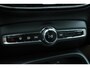 Volvo EX40 Single Motor Extended Range Ultra 82 kWh | Panoramadak | Verwarmbare voorstoelen+stuurwiel | 360 graden camera | Permium audio by Harman Kardon | Warmtepomp | Apple carplay/Android auto | Keyless