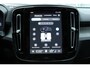 Volvo EX40 Single Motor Extended Range Ultra 82 kWh | Panoramadak | Verwarmbare voorstoelen+stuurwiel | 360 graden camera | Permium audio by Harman Kardon | Warmtepomp | Apple carplay/Android auto | Keyless
