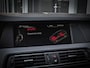 BMW 5-Serie Touring 520i M-Sport | PANO | TREKHAAK | HEAD UP DISPLAY | CARBONSCHWARZ METTALIC | LEDER | XENON