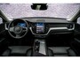 Volvo XC60 2.0 T6 Plug-in hybrid AWD Plus Dark | Adaptieve cruise control | Trekhaak | Stoel- en stuurverwarming | BLIS | Panorama dak |Schuif/kanteldak | Elektrisch verstelbare voorstoelen met geheugen |