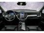 Volvo XC60 2.0 T6 Plug-in hybrid AWD Plus Dark | Adaptieve cruise control | Trekhaak | Stoel- en stuurverwarming | BLIS | Panorama dak |Schuif/kanteldak | Elektrisch verstelbare voorstoelen met geheugen |