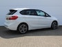 BMW 2-Serie Active Tourer 220i High Executive Edition AUTOMAAT / Trek gw 1500 / Lederen Bekleding / Navigatie / Elektrisch Schuif-/Kanteldak / Elektrisch Bedienbare Achterklep / Head-Up Display /