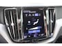Volvo XC60 B4 R-Design 197pk Geartronic | Memory | ACC | Climate | Keyless | Camera | Stoelverwarming | Dodehoek | Carplay