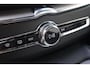 Volvo XC60 B4 R-Design 197pk Geartronic | Memory | ACC | Climate | Keyless | Camera | Stoelverwarming | Dodehoek | Carplay
