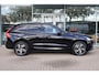 Volvo XC60 B4 R-Design 197pk Geartronic | Memory | ACC | Climate | Keyless | Camera | Stoelverwarming | Dodehoek | Carplay