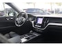 Volvo XC60 B4 R-Design 197pk Geartronic | Memory | ACC | Climate | Keyless | Camera | Stoelverwarming | Dodehoek | Carplay