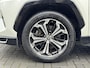 Toyota RAV4 2.5 Plug-in Hybrid AWD Bi-Tone Plus | Trekhaak, Head up display, JBL, Leer, Geheugenfunctie, 360 camera, Stoel+stuurverwarming, Blind spot