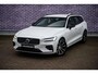 Volvo V60 2.0 T6 Plug-in hybrid AWD Plus Dark | Trekhaak | 360 camera | Harman Kardon audio | Stoel- en stuurwielverwarming | Adaptive cruise control | Dode hoek detectie BLIS |