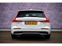 Volvo V60 2.0 T6 Plug-in hybrid AWD Plus Dark | Trekhaak | 360 camera | Harman Kardon audio | Stoel- en stuurwielverwarming | Adaptive cruise control | Dode hoek detectie BLIS |