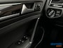 Volkswagen Golf 1.2 TSI Business Edition Connected | Camera | Trekhaak | PDC | Leer