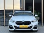 BMW 2-serie Gran Coupé 218i High Executive | Pano | Trekhaak | Adaptief |
