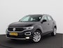 Volkswagen T-Roc 1.0 TSI Style Business/ lage km/ zeer mooi!