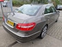Mercedes-Benz E-klasse 300 CDI Avantgarde NETTE FRISSE AUTO ! MET NIEUWE APK !