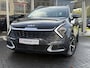 Kia Sportage 1.6 T-GDi HEV DynamicLine | Stoel + Stuurverwarming, Groot scherm, CarPlay, Keyless, 18inch, Parkeersensoren, December 2023