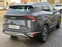Kia Sportage 1.6 T-GDi HEV DynamicLine | Stoel + Stuurverwarming, Groot scherm, CarPlay, Keyless, 18inch, Parkeersensoren, December 2023