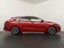 Kia ProCeed 1.5 T-GDi GT-Line - LED Koplampen - Lichtmetalen Velgen 17'' - Stoel/Stuurverwarming - Adaptief Cruise Control - Navigatie - Fabrieksgarantie Tot 2031
