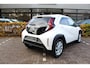 Toyota Aygo X 1.0 VVT-i MT First | Rijklaar | Stoel-/stuurverw. | Clima | LED | Privacyglass | Apple/Android | Camera | Adap.cruise