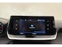 Peugeot 2008 1.2 PureTech 100pk Active Pack | Navigatie | Climate Control | DAB+ | Lichtmetalen Velgen 16inch | Apple Carplay/Android Auto