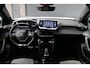 Peugeot e-2008 EV GT 50 kWh - Stoelverwarming - Camera - Pano - Navi - Adaptive Cruise - Blind Spot - Rijklaar