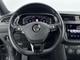 Volkswagen Tiguan Allspace 2.0 TSI 4Motion Highline Business R | Achteruitrijcamera | Panoramadak | Stoelverwarming | Elektrische achterklep |
