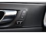 Volvo XC60 B4 R-Design 197pk Geartronic | Memory | ACC | Climate | Keyless | Camera | Stoelverwarming | Dodehoek | Carplay