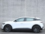 Renault Megane E-Tech Evolution 130pk 60 kWh Comfort Range | Stoel + Stuurverwarming | Navigatie | Parkeersensoren V + A |