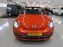 Volkswagen Beetle Cabriolet 1.2 TSI Club Xenon Fender Airco-ecc Navigatie App Connect Stoelverwarming PDC Boekjes Lage km.stand 18 inch Twister velgen Habanero Oranje metallic Zeer nette staat
