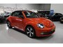 Volkswagen Beetle Cabriolet 1.2 TSI Club Xenon Fender Airco-ecc Navigatie App Connect Stoelverwarming PDC Boekjes Lage km.stand 18 inch Twister velgen Habanero Oranje metallic Zeer nette staat