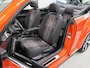 Volkswagen Beetle Cabriolet 1.2 TSI Club Xenon Fender Airco-ecc Navigatie App Connect Stoelverwarming PDC Boekjes Lage km.stand 18 inch Twister velgen Habanero Oranje metallic Zeer nette staat
