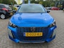 Peugeot e-208 EV Style 50 kWh | 11 kW lader | Armsteun voor | Bestuurdersstoel in hoogte verstelbaar