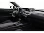 Lexus UX 250h Business Line | Navigatie | Leder | Stoelverwarming | Adaptive Cruise | Full LED | Clima | Keyless | Apple Carplay / Android Auto | 18 inch