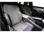 Peugeot 3008 1.2 Hybrid 136 Allure Camera | LED | Carplay | 19" Lichmetaal | Digitaal Dashboard | Parkeersensoren | Climate | Cruise | Stoelverwarming | Achteruitrijcamera | Apple Carplay/Android Auto|telefoonintegratie premium | DAB ontvanger