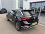 Volkswagen T-Roc 1.0 TSI Sport | 115 PK | Black Style | Digital Cockpit PRO | LED+ | All Season Banden | Sport Interieur | Parkeersensoren | Climatronic (Automatische Airco) | Navigatie | Carplay / Android Auto