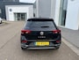 Volkswagen T-Roc 1.0 TSI Sport | 115 PK | Black Style | Digital Cockpit PRO | LED+ | All Season Banden | Sport Interieur | Parkeersensoren | Climatronic (Automatische Airco) | Navigatie | Carplay / Android Auto
