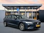 Volvo V60 T6 Recharge Plus Dark | 18" | Sportstoelen | Harman Kardon | Trekhaak | Elektr. verst. stoelen | Adaptieve cruise | BLIS | Stoel/stuur/achterbankverwarming
