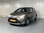 Toyota Yaris 1.5 Hybrid Executive 1e eigenaar, Nederlandse auto, dealeronderhouden, cruise control, halfleder, navigatie, slechts 38.992 KM!