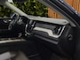 Volvo XC60 2.0 T5 AWD Inscription | Luchtvering | Trekhaak | Panoramadak | Memory | Head-up display