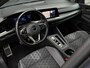 Volkswagen Golf 1.5 eTSI R-Line, Pano, Trekhaak