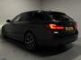 BMW 5-Serie Touring 530e M-Sport Pano Sfeer Leder Carplay Trekh.
