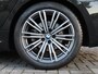 BMW 3-Serie Touring 320i High Executive M-Sport Edition.