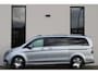 Mercedes-Benz V-klasse 300d / Exclusive / 6/7-Pers / Luchtv / Pano / INCL BTW-BPM / 2x Elec Schuifd / 360 Cam / Burmester / Vol Opties / NIEUW!!