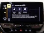 Volkswagen ID.4 Pro 77 kWh | SOH 93% | Matrix LED | Panoramadak | Velours bekleding | Winterpakket